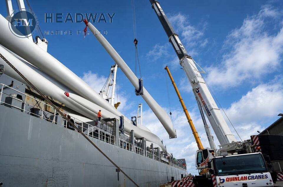 Oversize component prepared for road transport